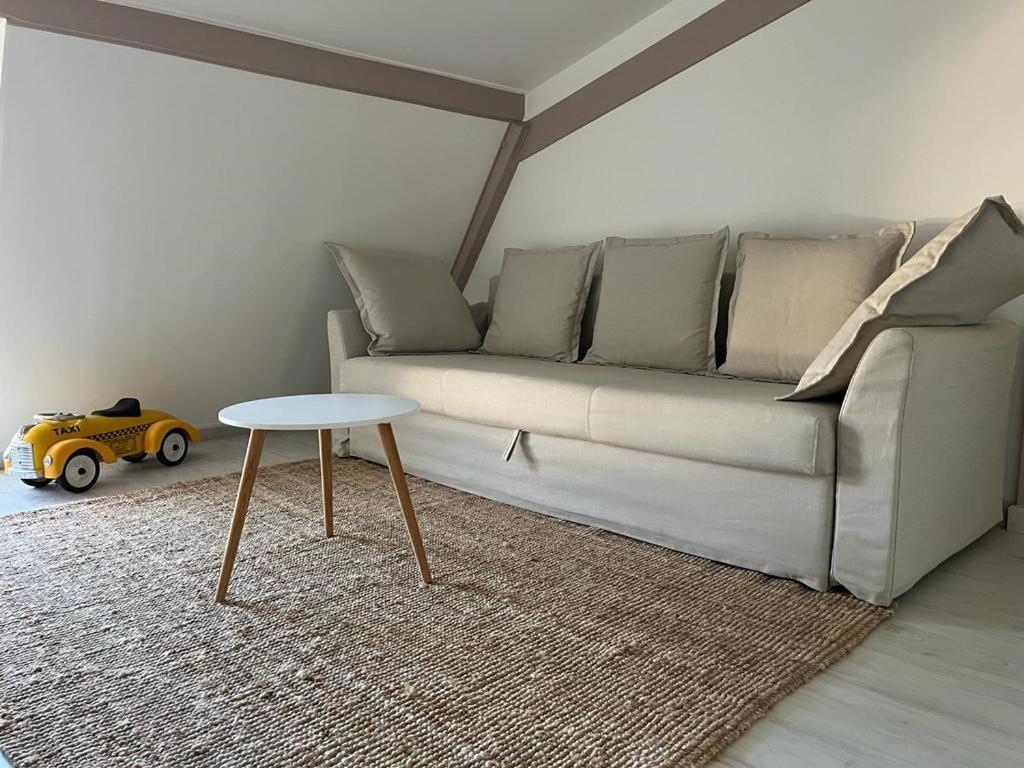 Maison/ Loft Familial A *